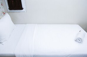 Pool View 2BR Mutiara Bekasi Apartment