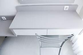 Cozy Studio Apartment at Elpis Residence