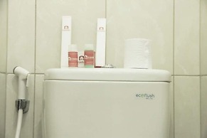 Modern and Comfortable Studio Apartment Springlake Summarecon near Sum