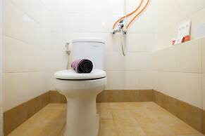 Cozy 2BR Bassura City Apartment with City View