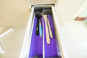 Cozy 2BR Bassura City Apartment