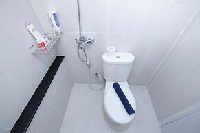 Cozy 2BR Bassura City Apartment