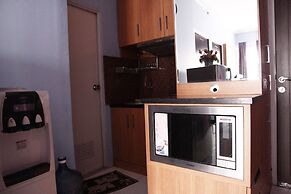 Comfortable 2BR Mutiara Bekasi Apartment
