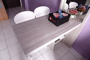 Comfortable 2BR Mutiara Bekasi Apartment