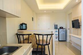 Compact 2BR with Sofa Bed at Parahyangan Residence