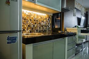 Luxurious 1BR At Dago Suites Apartment