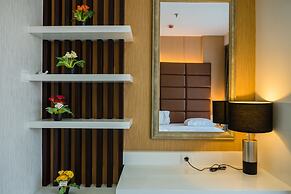 Luxurious 1BR At Dago Suites Apartment