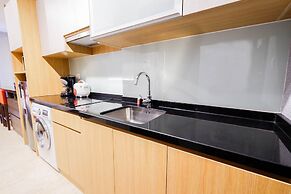 Luxurious Studio Room At Menteng Park Apartment