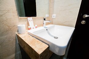 Luxurious Studio Room At Menteng Park Apartment