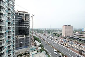 Modern Studio The H Residence near MT Haryono