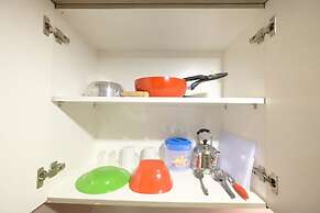 Spacious Studio Apartment @ The H Residence near MT Haryono