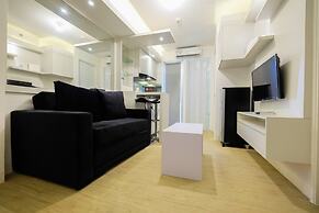 Spacious 2BR Apartment Connected to Bassura City Mall