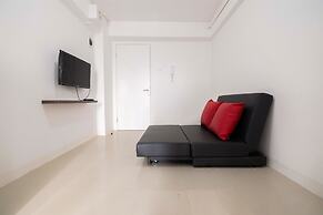 Simple & Cozy 1BR @ Bassura Apartment Near to Bassura City Mall