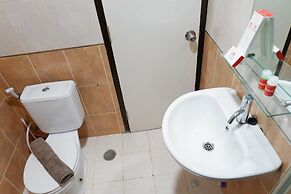 Pool View Studio Apartment Tamansari Sudirman