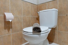 Pool View Studio Apartment Tamansari Sudirman