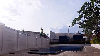 Strategic and Simple Studio Tifolia Apartment near Kelapa Gading