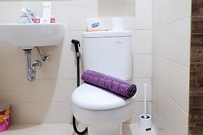 Close to Pool Studio Apartment Sky Terrace at Daan Mogot Baru