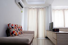 Close to Pool Studio Apartment Sky Terrace at Daan Mogot Baru