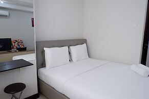 Close to Pool Studio Apartment Sky Terrace at Daan Mogot Baru