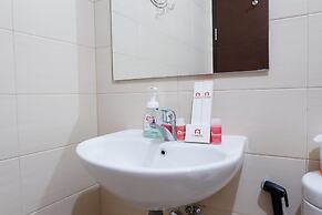 Close to Pool Studio Apartment Sky Terrace at Daan Mogot Baru