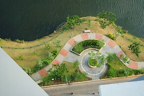 Minimalist Studio Room at The Springlake Apartment Sumarecon Bekasi