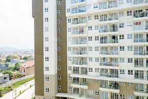 Pleasant 2BR Apartment at Gateway Pasteur