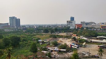 Relaxing 2BR Mutiara Bekasi Apartment