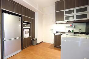 Modern 2BR Mutiara Bekasi Apartment