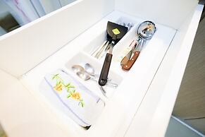 Modern 2BR Northland Apartment near Ancol