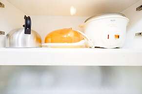 Modern 2BR Northland Apartment near Ancol