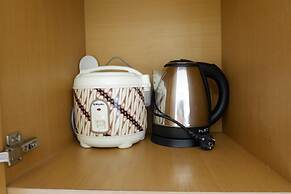 Parquette Studio Apartment ARA Residence