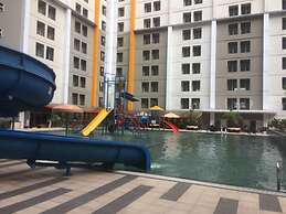 Parquette Studio Apartment ARA Residence