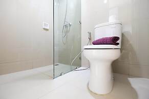 Cozy Studio Tree Park Apartment near BSD City