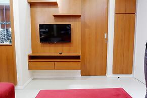 Cozy 2BR Bassura Apartment near Mall Bassura City