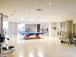 Comfy 1BR Twin Tower Apartment