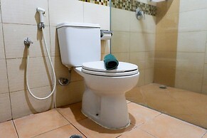 Comfy 1BR Twin Tower Apartment