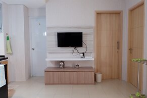 Comfort 1BR Apartment with Sofa Bed connected to Mall Bassura City