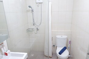 Comfort 1BR Apartment with Sofa Bed connected to Mall Bassura City