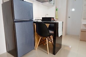 Comfort 1BR Apartment with Sofa Bed connected to Mall Bassura City