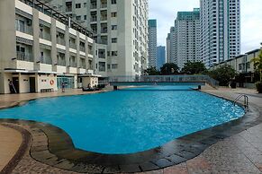 1BR City View Apartment at Cosmo Mansion