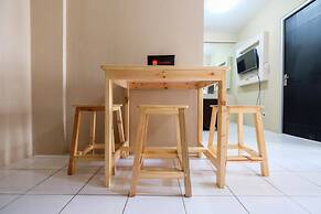 Simple 2BR Pancoran Riverside Apartment