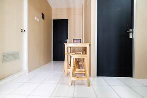 Simple 2BR Pancoran Riverside Apartment