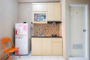 Simple 2BR Pancoran Riverside Apartment