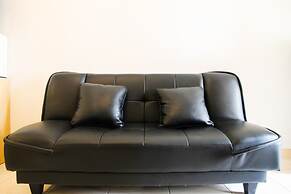 Simply Minimalist 2BR The Springlake Apartment