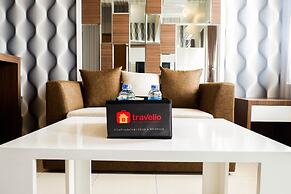 Cozy 2BR Apartment with City View at Pavilion Permata