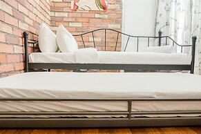 Cozy Studio Room The Jarrdin Cihampelas