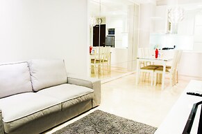 Minimalist New Furnish 2BR L'avenue Apartment near Tebet