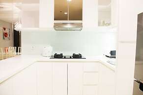 Minimalist New Furnish 2BR L'avenue Apartment near Tebet