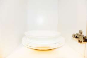 Minimalist New Furnish 2BR L'avenue Apartment near Tebet