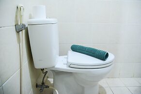 Simply Studio Maple Park Apartment with City View